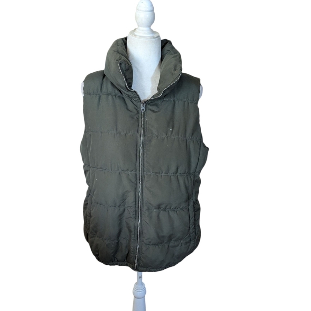 Olive Green Puffer Vest Old Navy Zip Up Fleece Lined Outdoors Sz L - Picture 7 of 9